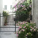 Apartament Sara